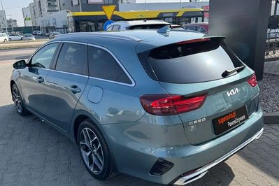 Kia Ceed 1.6 GDI PHEV Business Line DCT