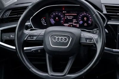 Audi Q3 35 TFSI mHEV S-Line S tronic