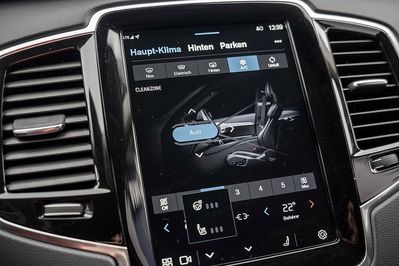 Volvo XC90 T8 AWD Plug-In Hybrid Plus Bright 7os aut