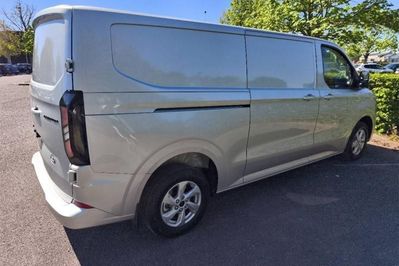 Ford Transit Custom 320 L2H1 Limited PHEV CVT
