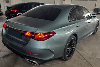 Mercedes Klasa E 220 d 4-Matic AMG