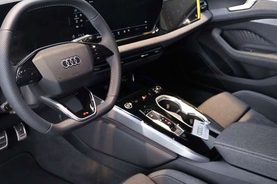 Audi A6 TDI quattro S line Avant