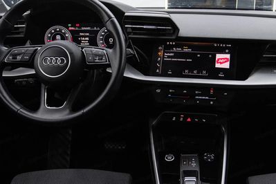 Audi A3 35 TFSI mHEV Advanced S tronic