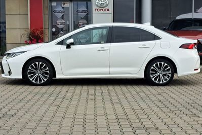 Toyota Corolla 1.8 Hybrid Style