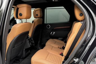 Land Rover Discovery D350 AWD Auto S