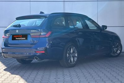 BMW Seria 3 330e PHEV M Sport sport-aut