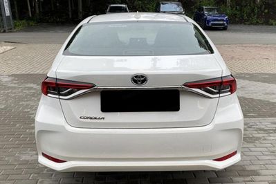 Toyota Corolla Comfort 1.5 benzyna