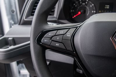 Renault Master L3 Zabudowa 8EP + Tył spanie