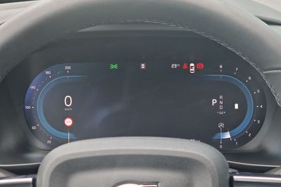 Volvo XC40 B3 Plus Dark aut