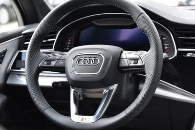 Audi Q7 45 TDI quattro S Line