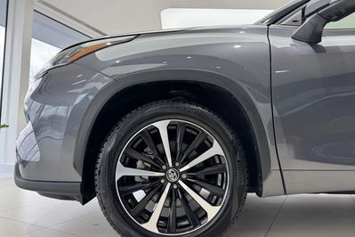 Toyota Highlander 2.5 Hybrid Executive AWD
