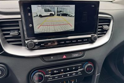 Kia Ceed 1.5 t-Gdi Tribute Dct