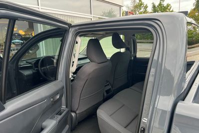 Toyota HiLux mHEV Double Cab Active 4x4 aut