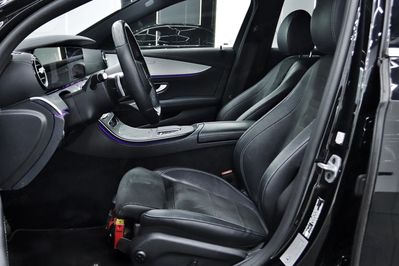 Mercedes Klasa E 220 d 4MATIC AMG Line