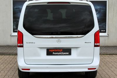 Mercedes V Klasa 250 d 4-Matic Exclusive 9G-Tronic (długi)