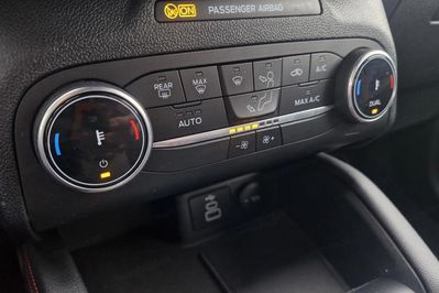 Ford Kuga 2.5 Duratec FHEV ST-Line X