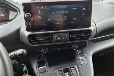 Peugeot Partner Van XL L2H1 EAT8