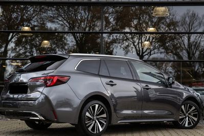 Toyota Corolla Style 2.0 Hybrid Dynamic Force