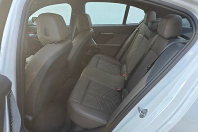 BMW Seria 5 520d xDrive M Sport aut