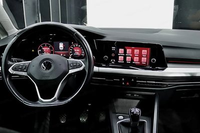 Volkswagen Golf VIII 2.0 TDI Life