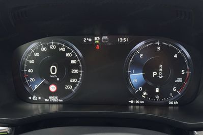 Volvo XC60 B4 D Momentum Pro