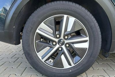 Kia Niro 1.6 GDI Hybrid  Business Line