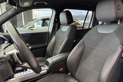 Mercedes GLB 200 d AMG Line 8G-DCT