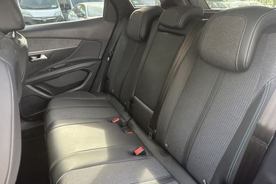 Peugeot 3008 Allure Pack 1.2 PureTech  S&S EAT8