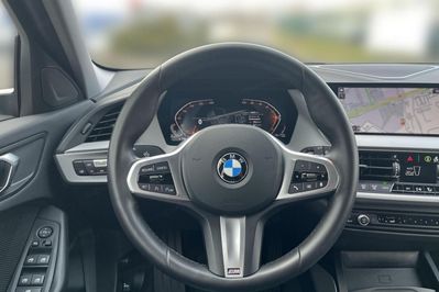 BMW Seria 1 118d Advantage aut