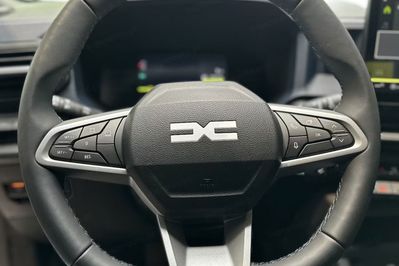 Dacia Bigster Expression 1.2 TCe Hybrid-G 4x4