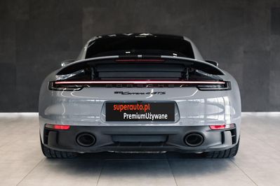 Porsche 911 Carrera GTS
