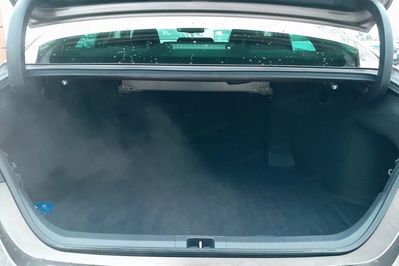 Toyota Camry 2.5 Hybrid Prestige