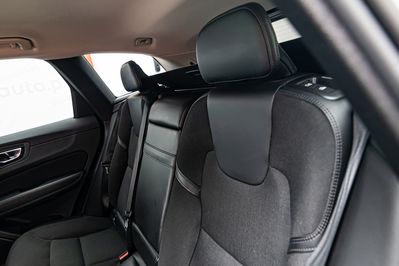 Volvo XC60 D4 Momentum Pro