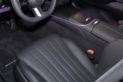 Mercedes Klasa E 200 4-Matic AMG