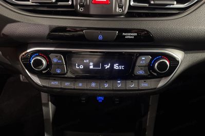Hyundai i30 Fastback T-GDI 48V