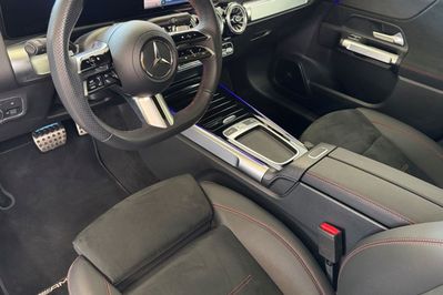 Mercedes GLB 180 AMG Line