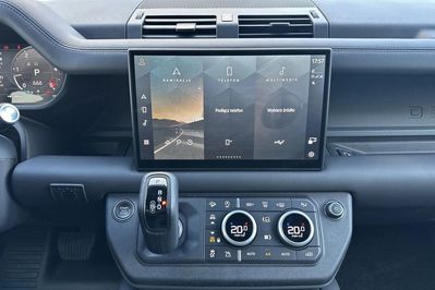 Land Rover Defender 110 3.0 D250 mHEV HSE