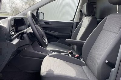 Volkswagen Caddy osobowy L2H1 TDI DSG