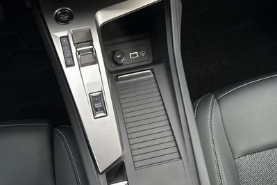 Peugeot 308 1.5 Bluehdi Allure Pack S&S EAT8