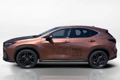 Lexus NX 450h+ AWD
