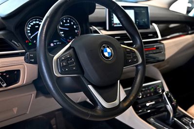 BMW Seria 2 Active Tourer 220i Luxury Line