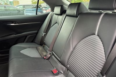 Toyota Camry Prestige 2.5 Hybrid  CVT