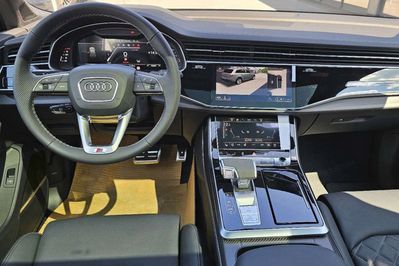 Audi Q7 SQ7 TFSI quattro