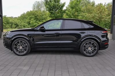 Porsche Cayenne Coupe E-Hybrid Black Edition