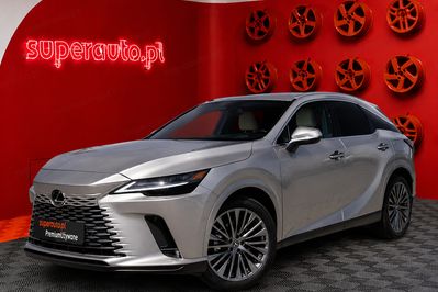 Lexus RX 450h+ Omotenashi