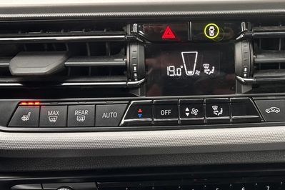 BMW Seria 1 118i Advantage