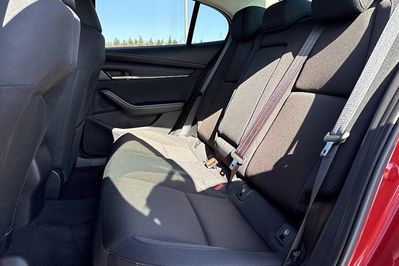 Mazda 3 2.0 Exclusive-Line