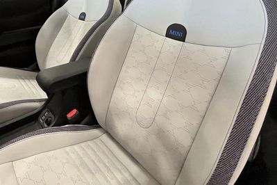 Mini Mini Cooper C Linia Classic