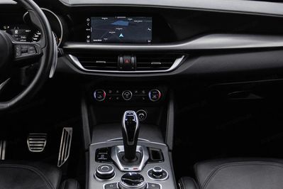 Alfa Romeo Stelvio 2.0 Turbo Veloce Q4