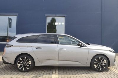 Peugeot 308 Allure S&S e-DCS6 1.2 mHEV